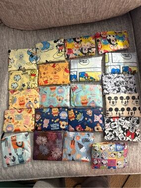 Lot of 21 Assorted Disney & Character Foldable bags- great for groceries! New!